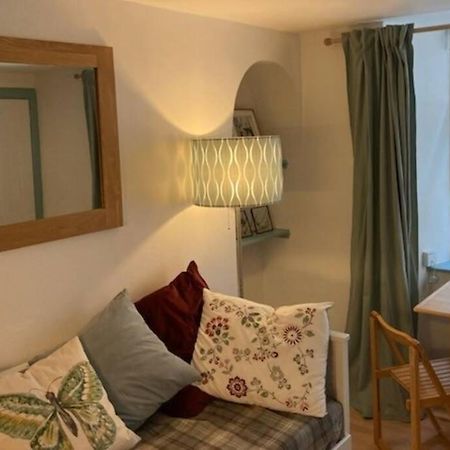 Ferienwohnung The Snug, A Great Flat In The Heart Of Peebles. Exterior foto